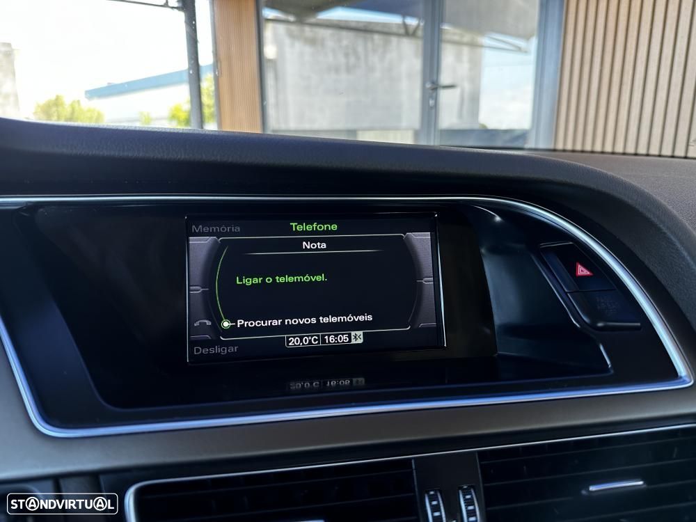 Audi A4 Avant 2.0 TDI Exclusive - 26