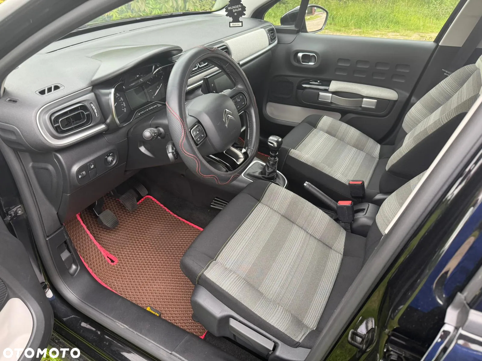 Citroën C3 1.2 PureTech Shine - 9