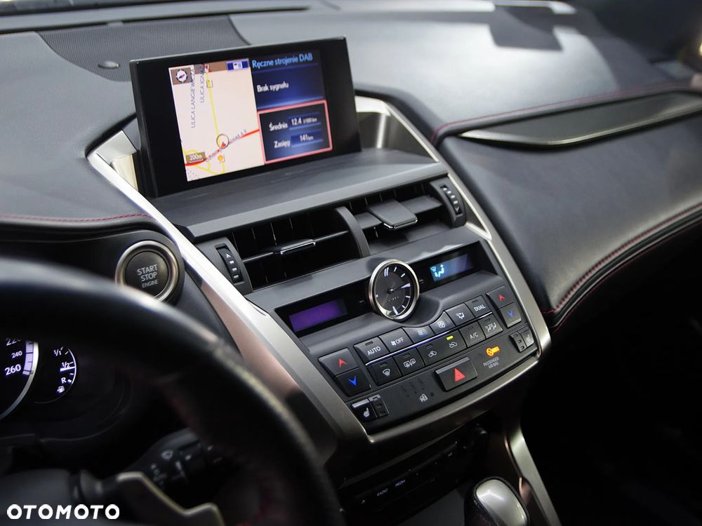 Lexus NX 200t F Sport AWD - 29