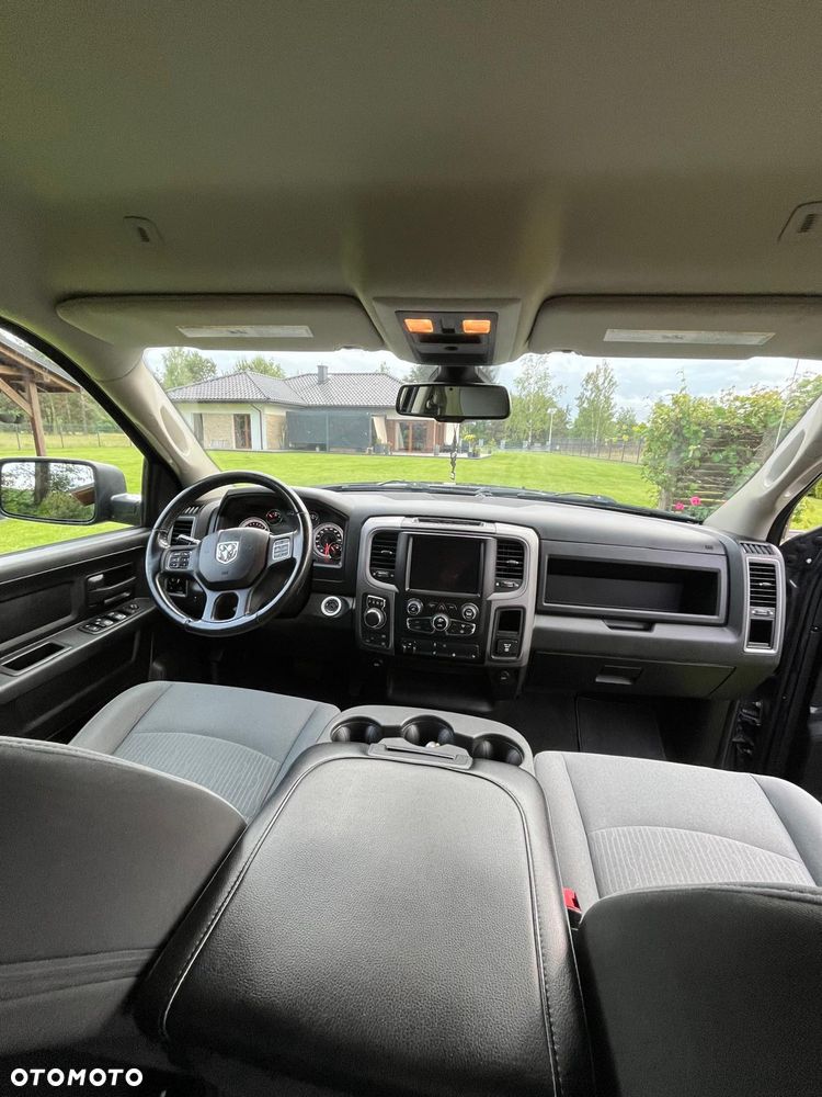 Dodge RAM 5.7 4x4 - 7