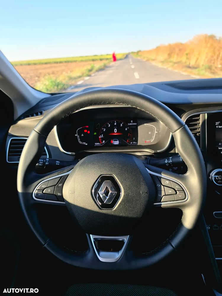 Renault Megane - 11