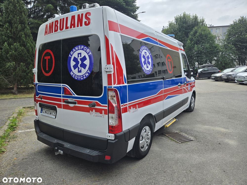 Renault Master Ambulans karetka gwarancja - 14