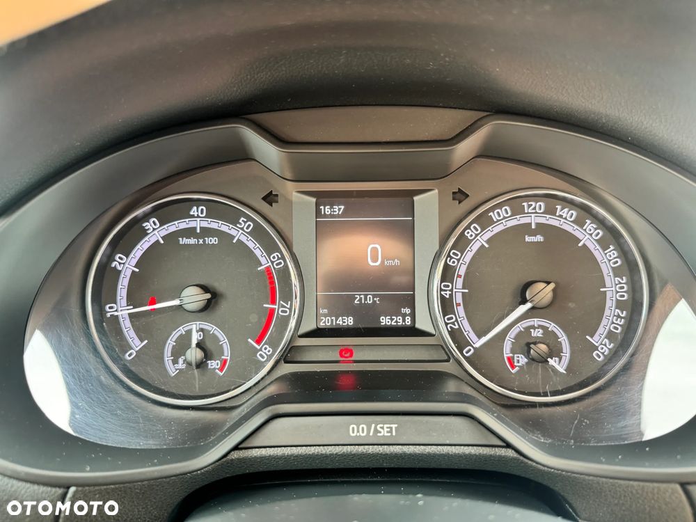 Skoda Octavia 1.5 TSI ACT Ambition - 8
