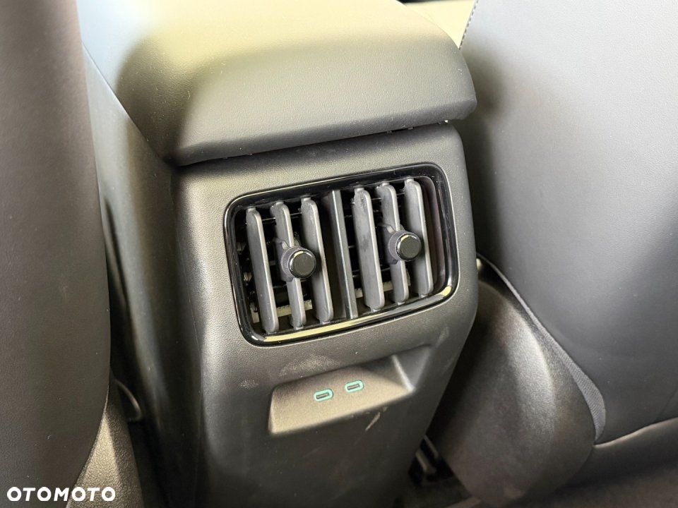 BYD Dolphin G Comfort E-CVT - 19