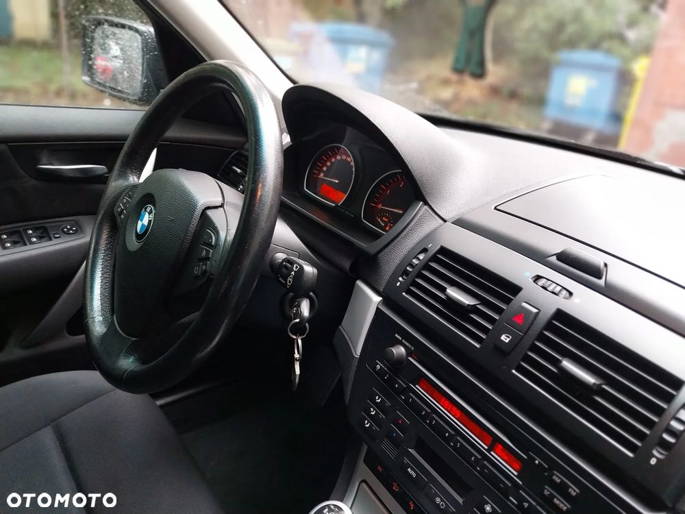 BMW X3 2.0d - 16