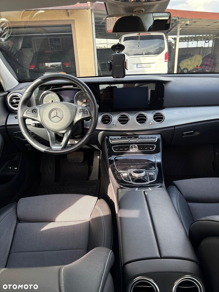 Mercedes-Benz Klasa E 350 BlueTEC 9G-TRONIC - 8