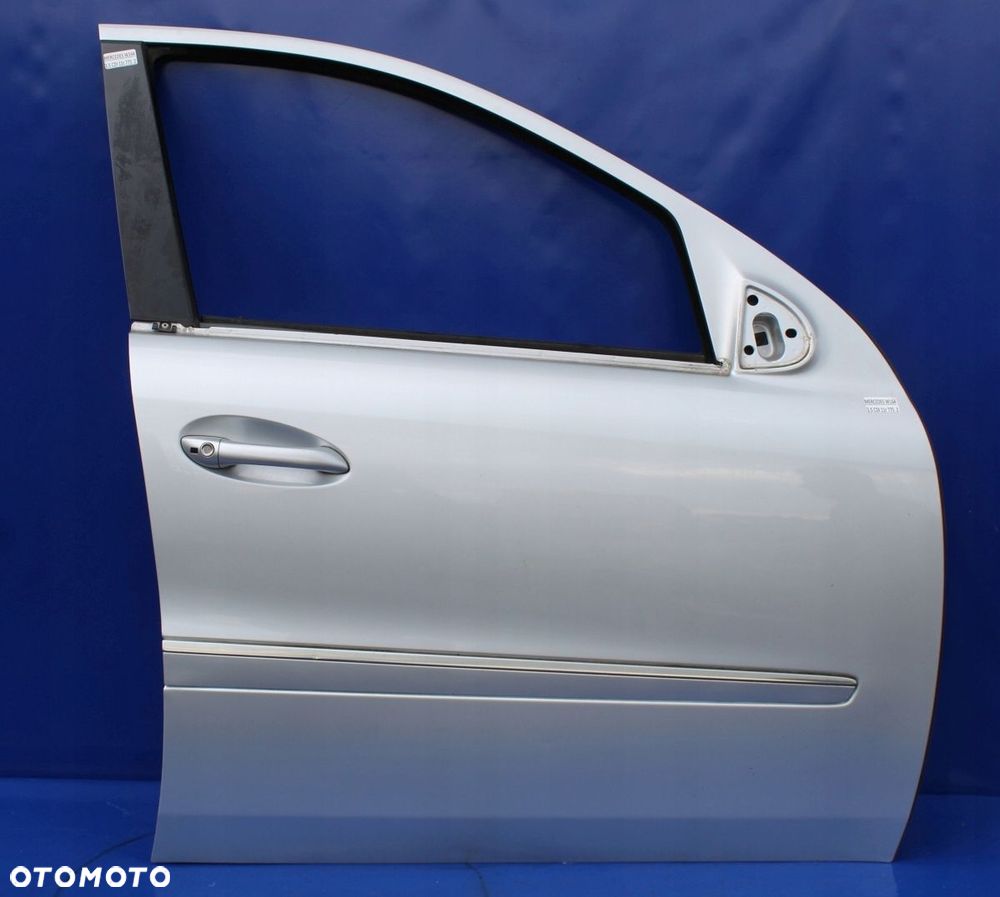 Drzwi przód prawy przednie prawe OE Mercedes ML W164 kolor 775 bez napraw - 2