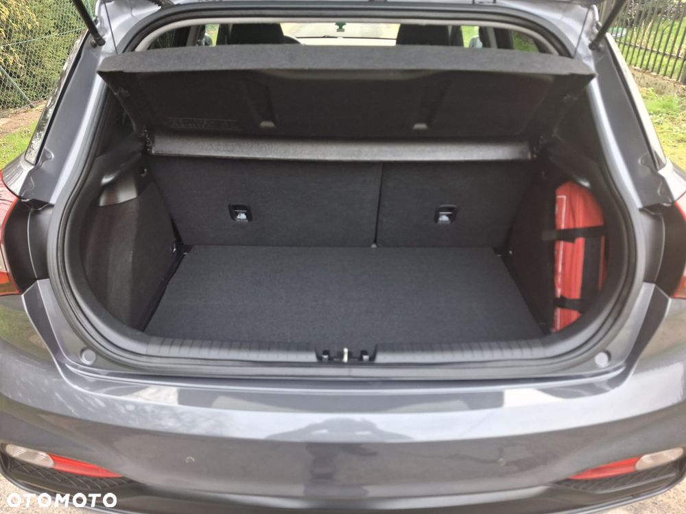 Hyundai i20 1.2 BlueDrive Elegant - 27