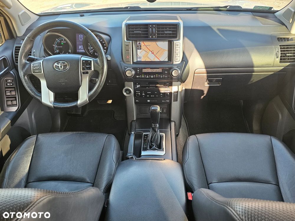 Toyota Land Cruiser LC 3.0 D-4D Prestige 7os - 14