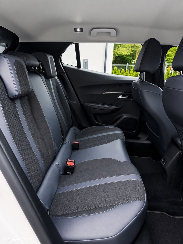 Peugeot 2008 BlueHDi 100 STOP & START Active - 14