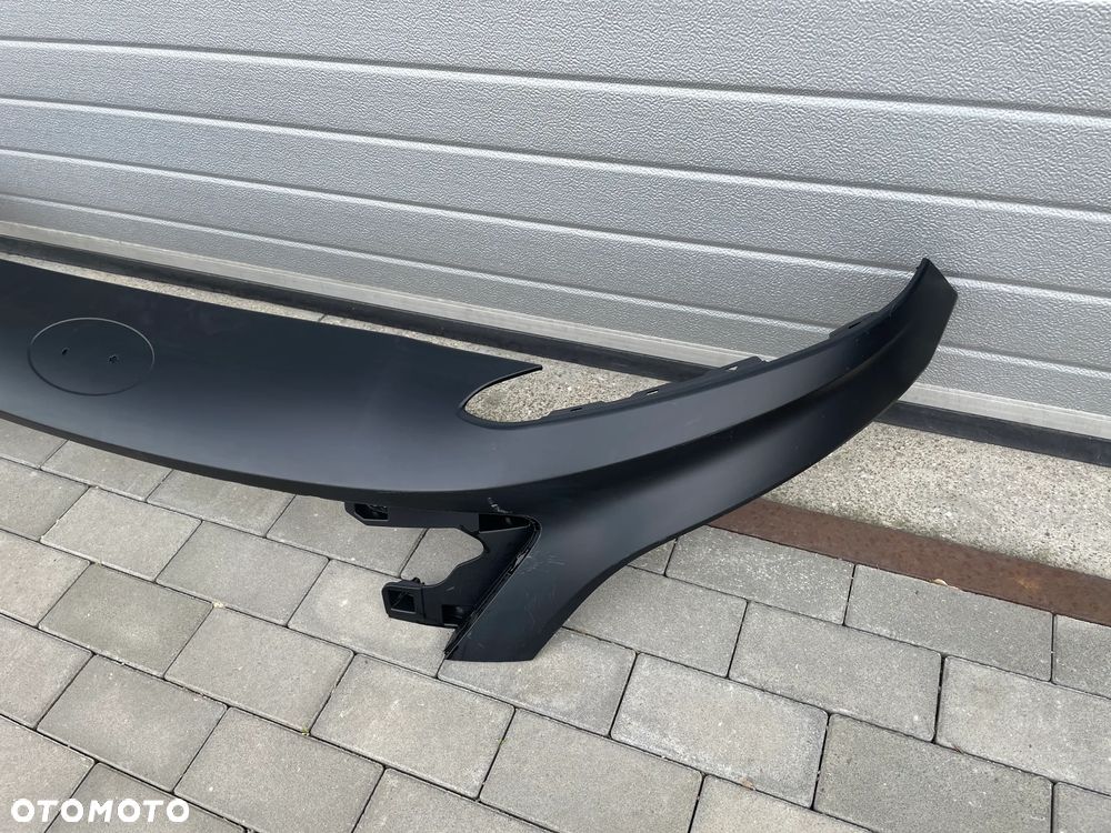 ZDERZAK PRZEDNI GÓRNY HYUNDAI KONA  2021-2023 - NOWY - 2