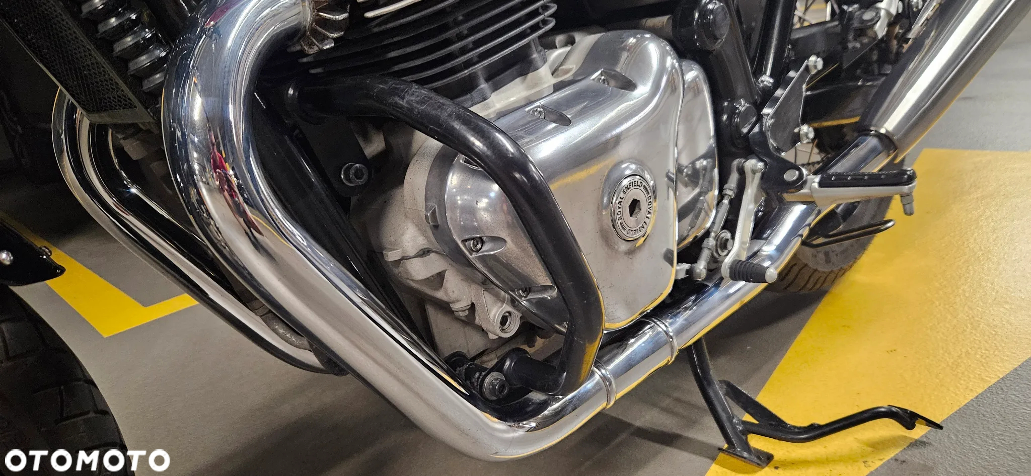 Royal Enfield Interceptor - 9