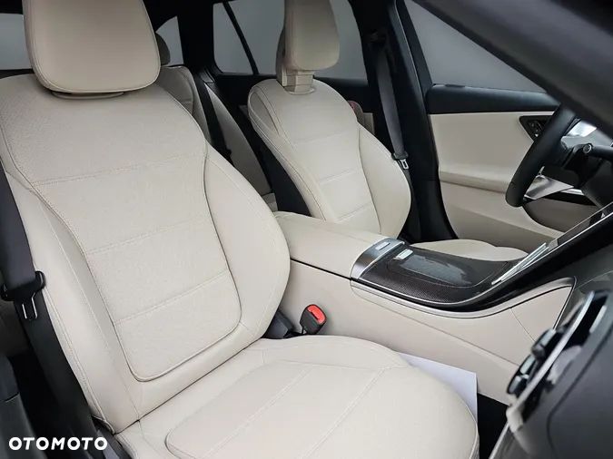 Mercedes-Benz GLC 220 d 4-Matic - 4
