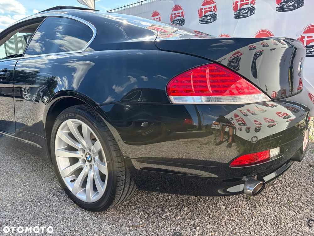 BMW Seria 6 650 i - 12