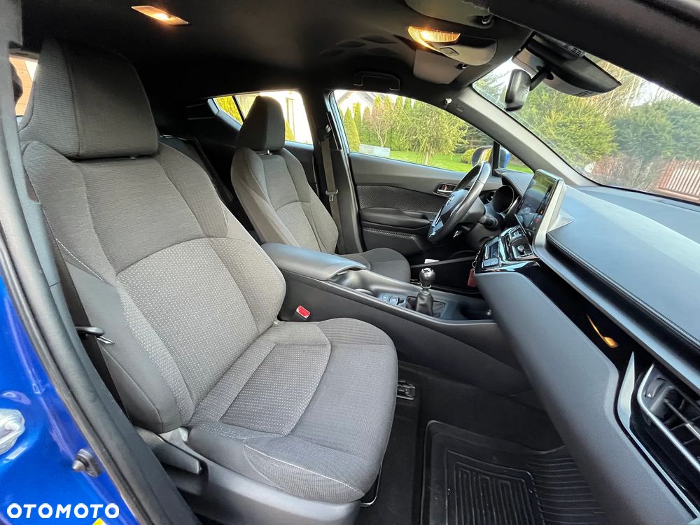 Toyota C-HR 1.2 T Premium - 17