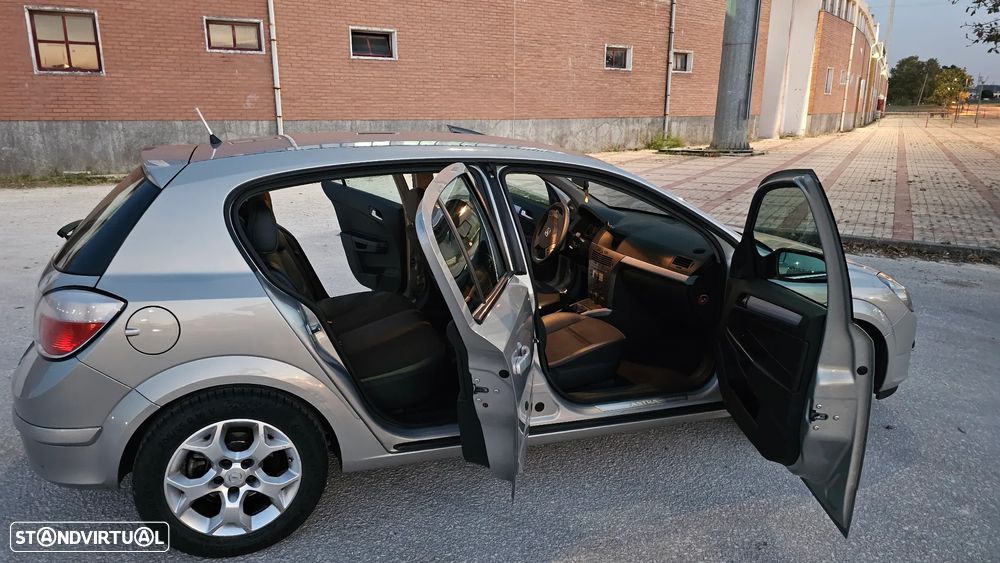 Opel Astra 1.3 CDTi Cosmo - 10