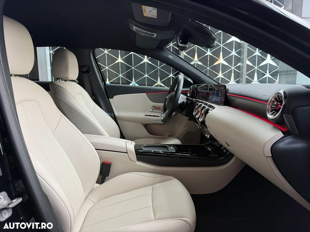 Mercedes-Benz A 200 MHEV 7G-DCT - 12