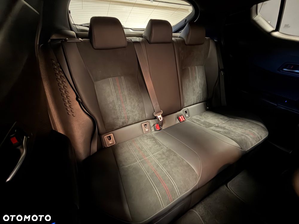 Toyota C-HR 2.0 Hybrid GR Sport - 26