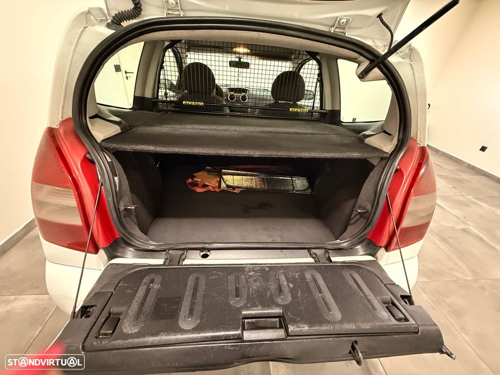 Citroën C2 1.4 HDi SX Pack Sensodrive - 5