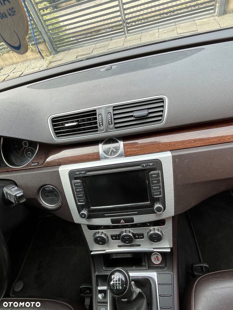 Volkswagen Passat Alltrack 1.8 TSI - 14