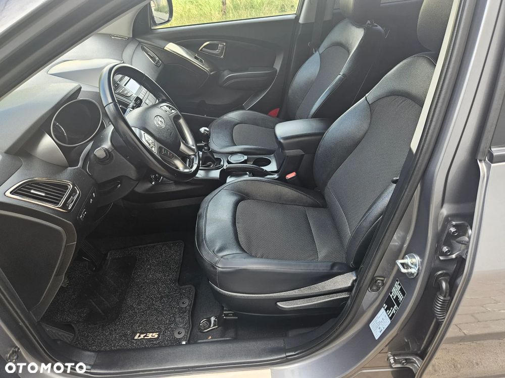 Hyundai ix35 blue 1.6 2WD Finale - 5