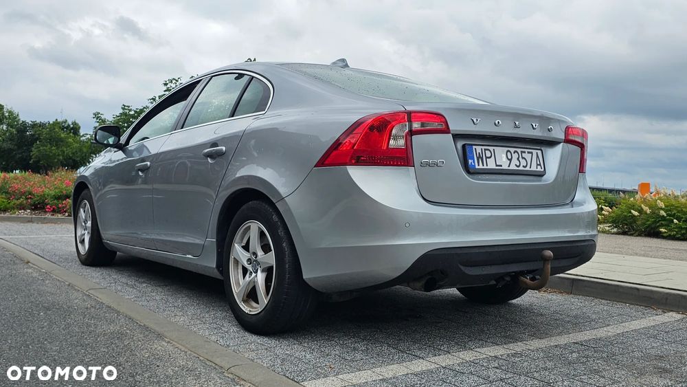 Volvo S60 DRIVe Summum - 10