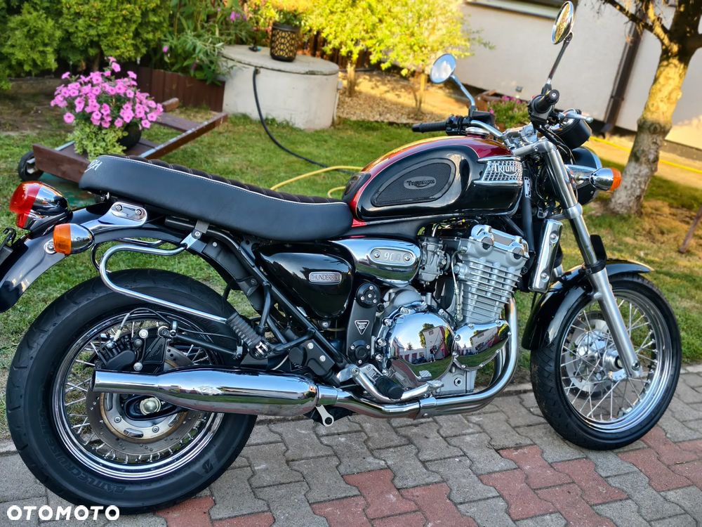 Triumph Thunderbird - 3