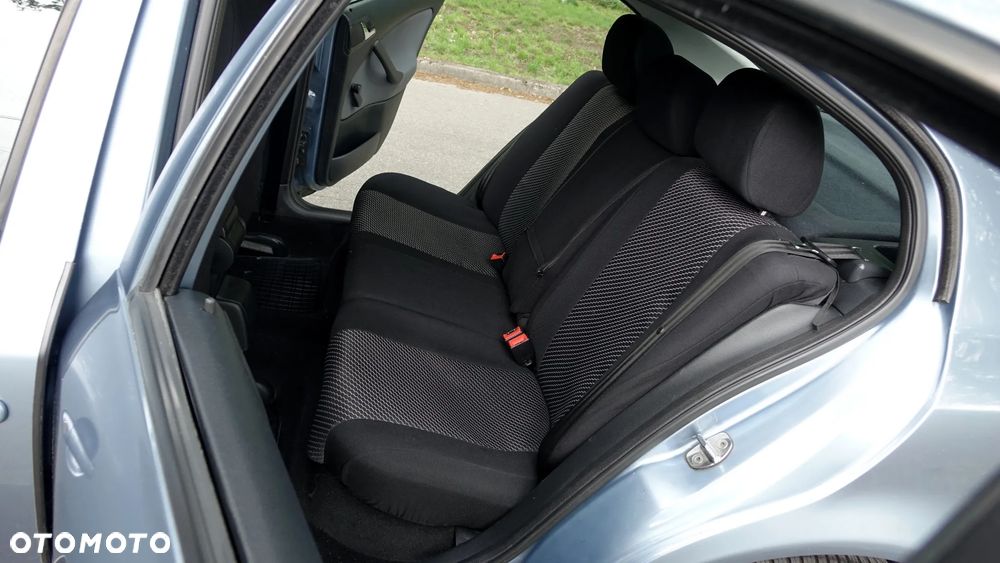 Skoda Octavia 1.9 TDI Tour - 8