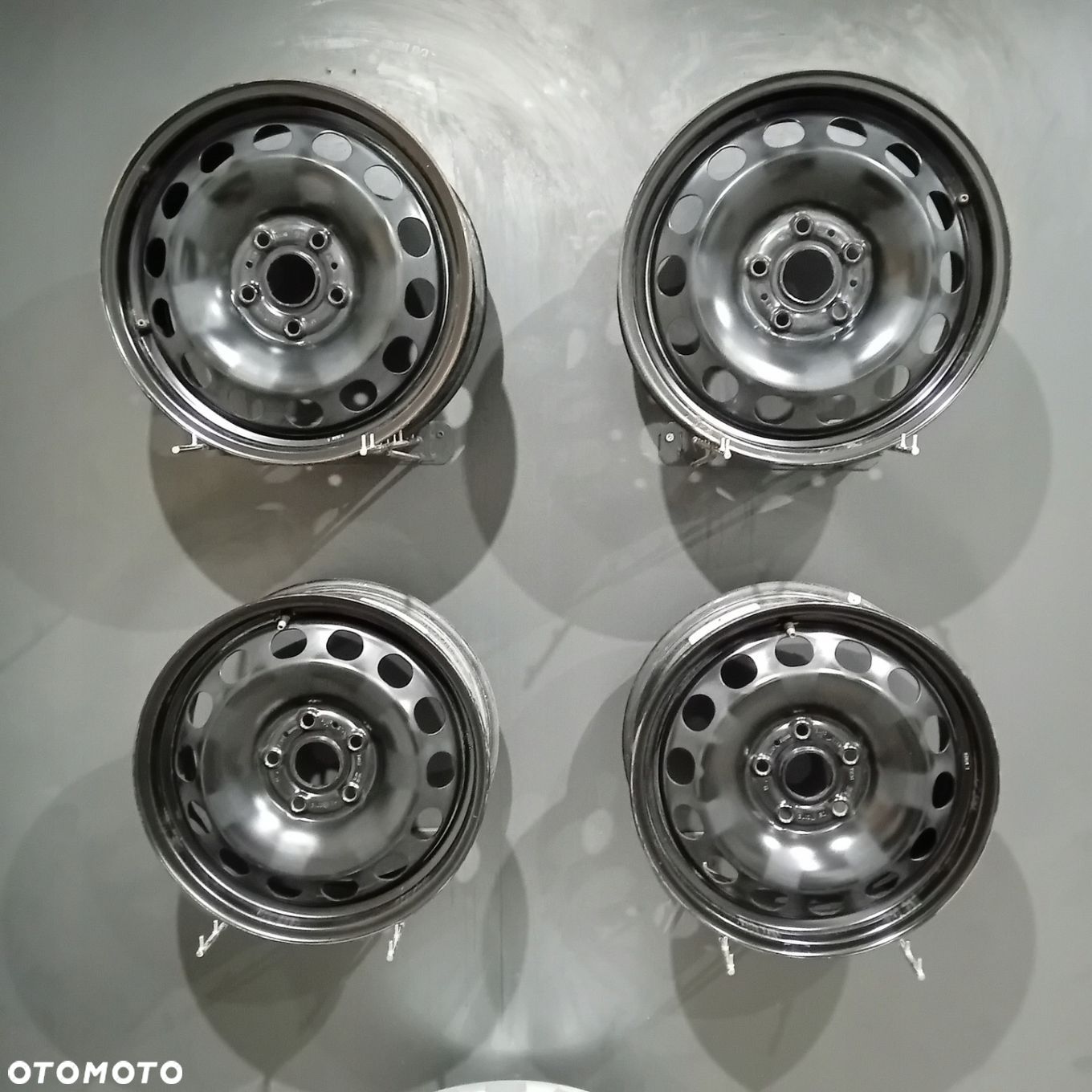 Felgi 16 5x112 VW Golf V VI VII, Audi A3 8P, Seat Leon III II F12374-41 - 1
