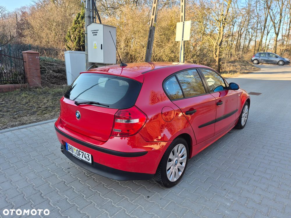 BMW Seria 1 - 13