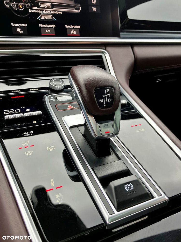 Porsche Panamera - 27