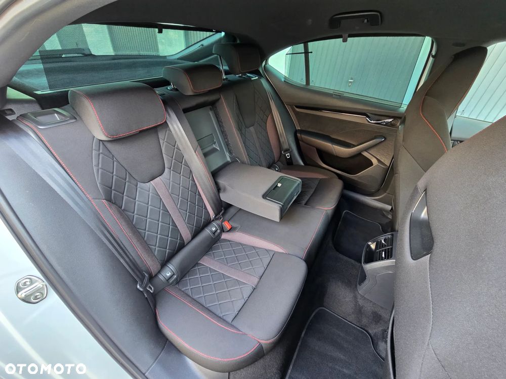 Skoda Octavia 2.0 TSI RS - 24