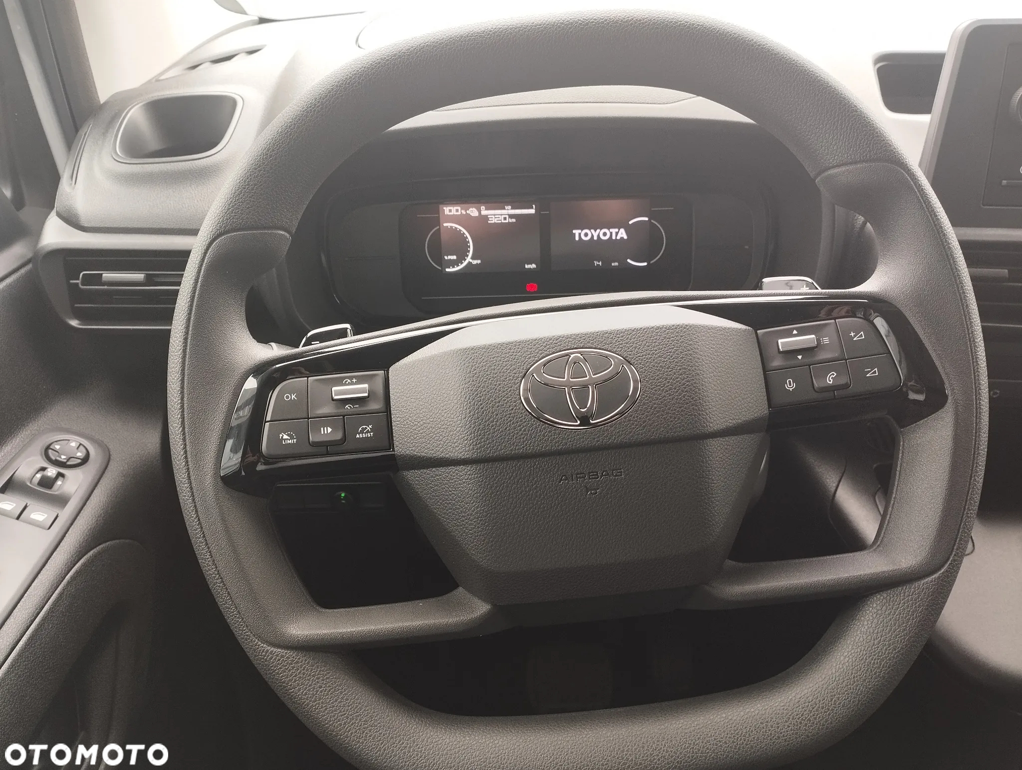 Toyota PROACE CITY - 12