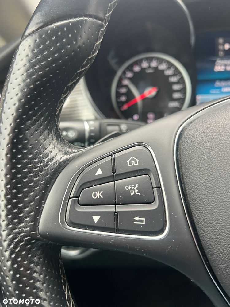 Mercedes-Benz EQV 300 lang - 16