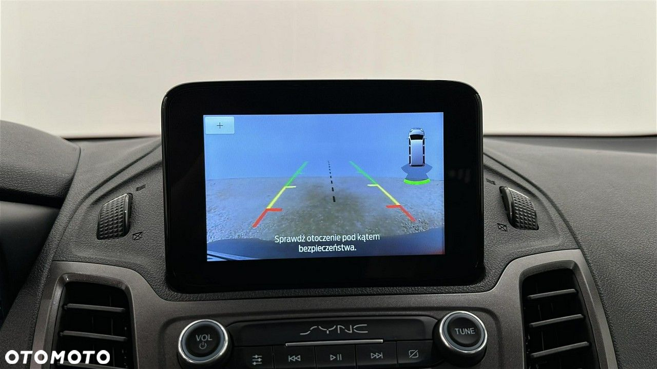 Ford Transit Connect - 19