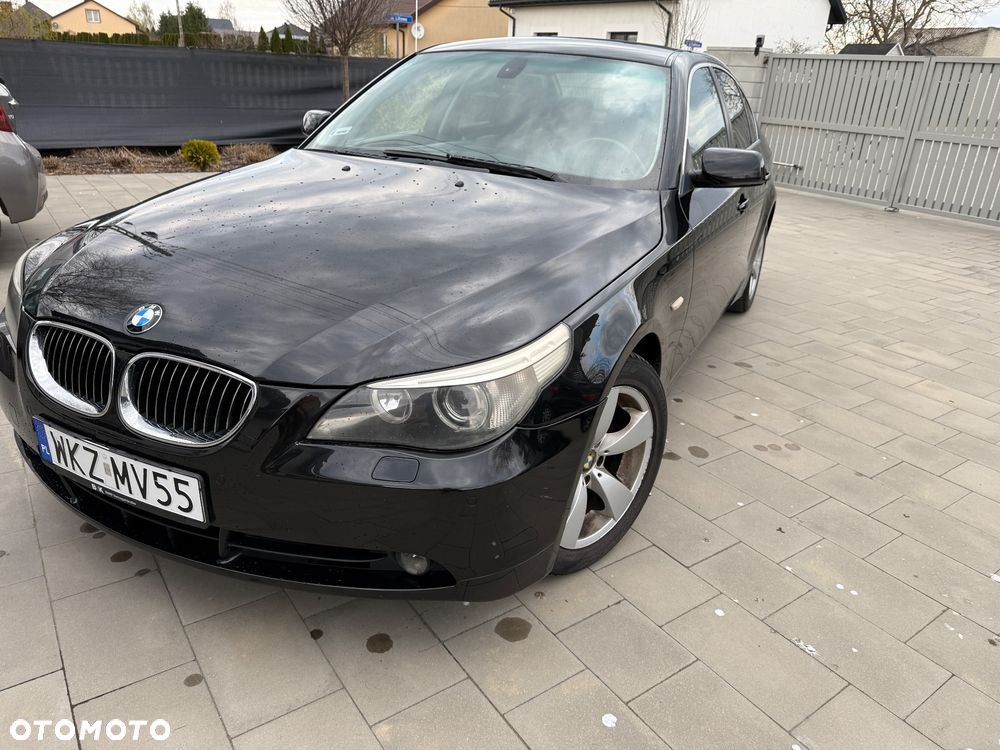 BMW Seria 5 525i - 4