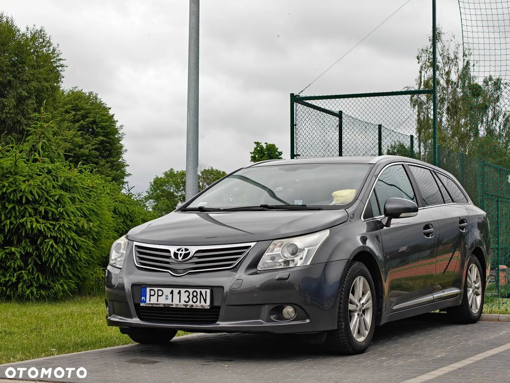 Toyota Avensis 2.0 D-4D Sol - 9
