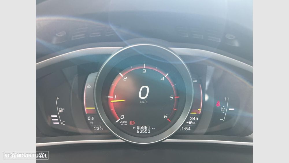 Volvo V40 2.0 D2 Kinetic - 17