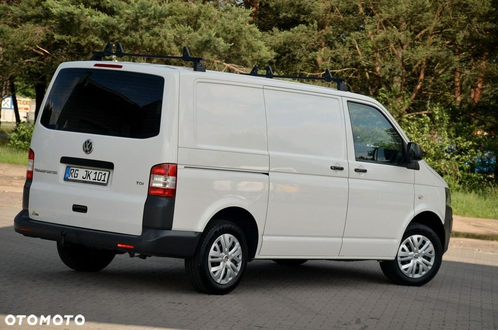 Volkswagen Transporter - 9