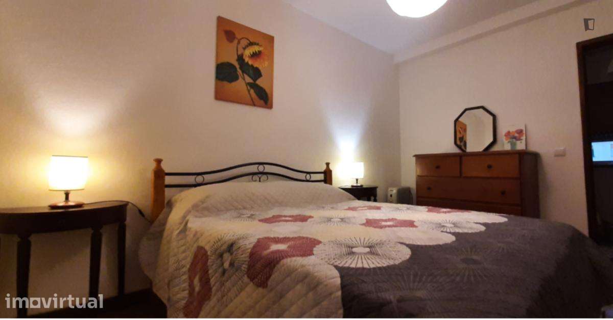 Casa com 2 quartos - localizado em Setubal - Grande imagem: 2/24