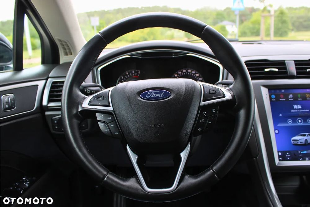 Ford Mondeo 2.0 TDCi Titanium - 23