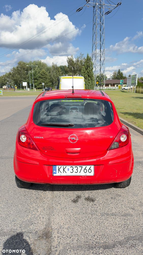 Opel Corsa 1.2 16V Cosmo - 4
