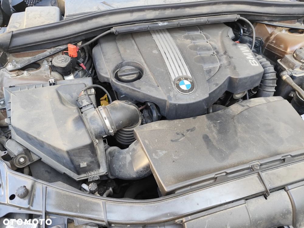 BMW X1 xDrive18d - 39