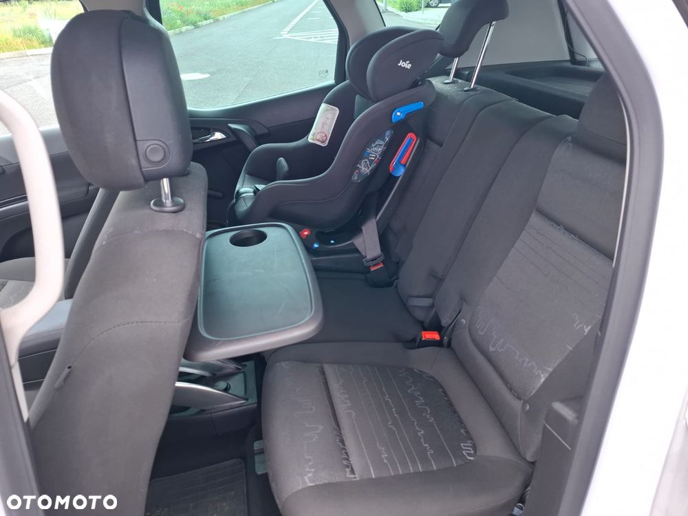 Opel Meriva 1.7 CDTI Active - 11