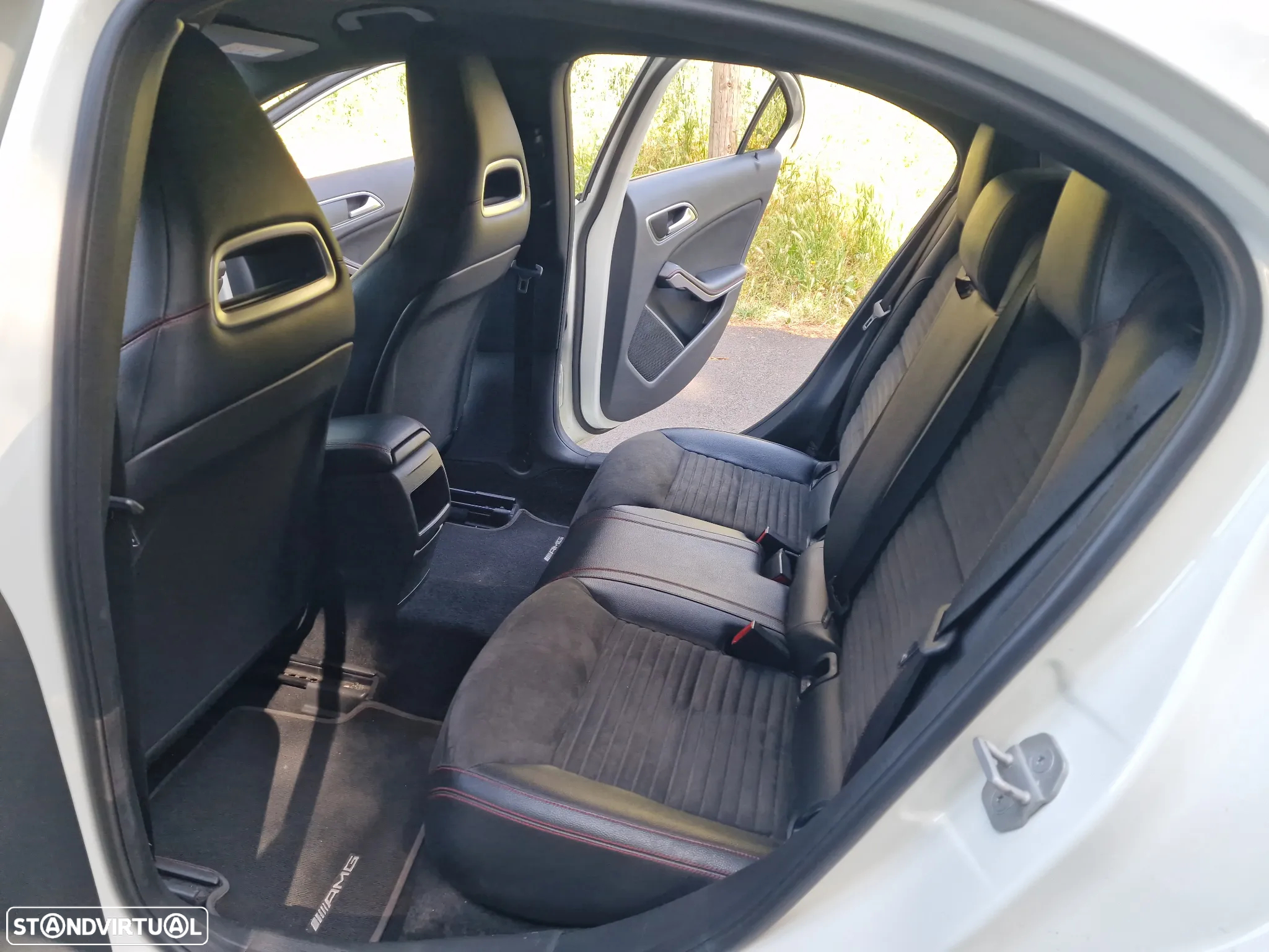 Mercedes-Benz A 180 CDi BE AMG Line - 45