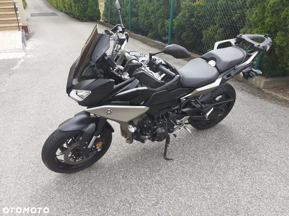 Yamaha MT - 2