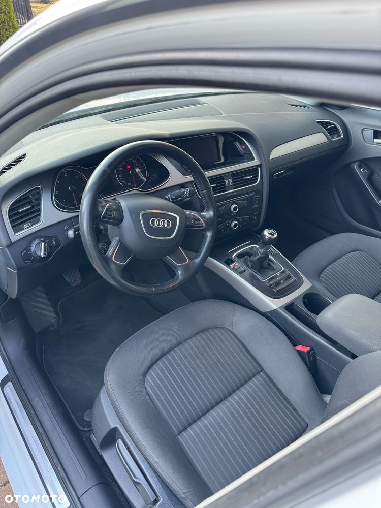 Audi A4 Avant 2.0 TDI DPF Ambition - 8