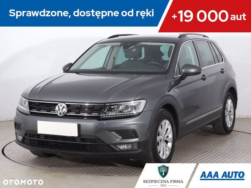 Volkswagen Tiguan - 2