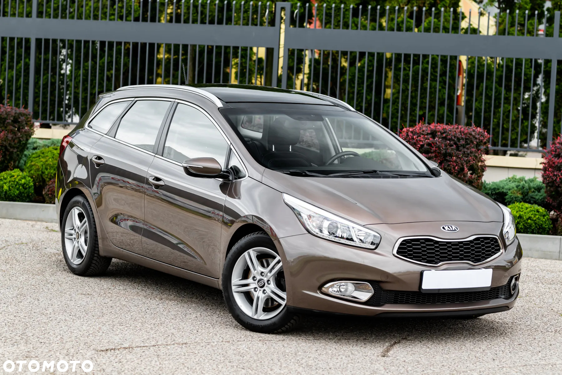 Kia Ceed Cee'd 1.6 GDI L - 12