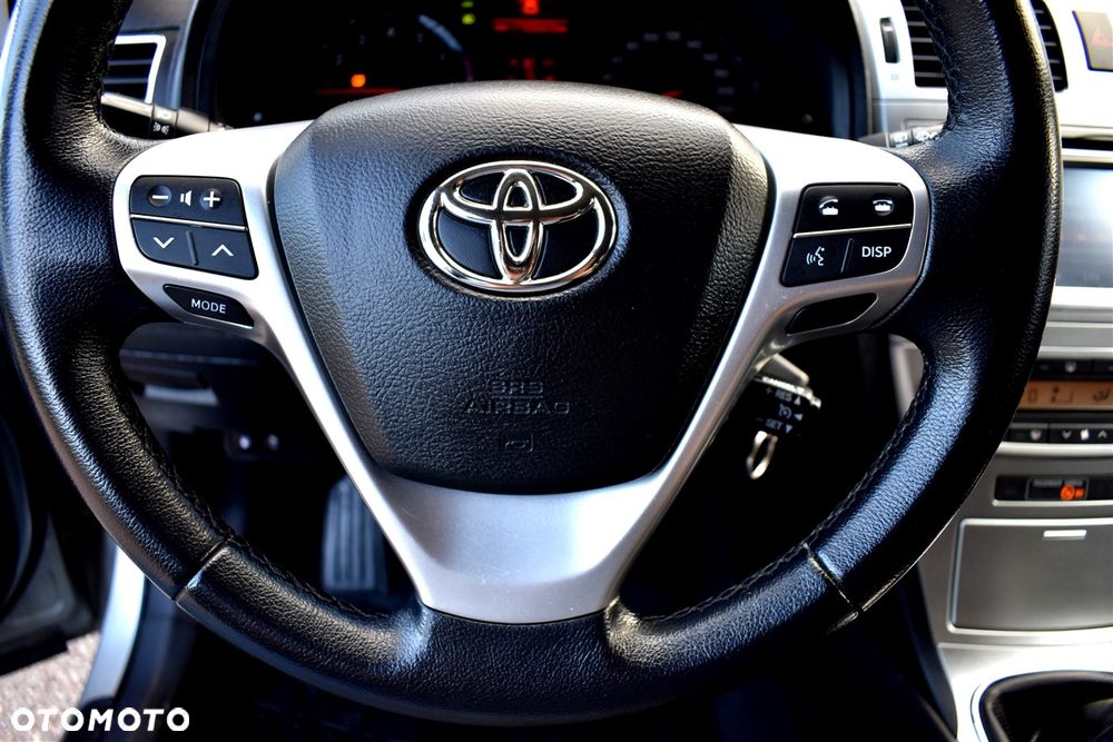 Toyota Avensis 1.8 Business Edition - 27